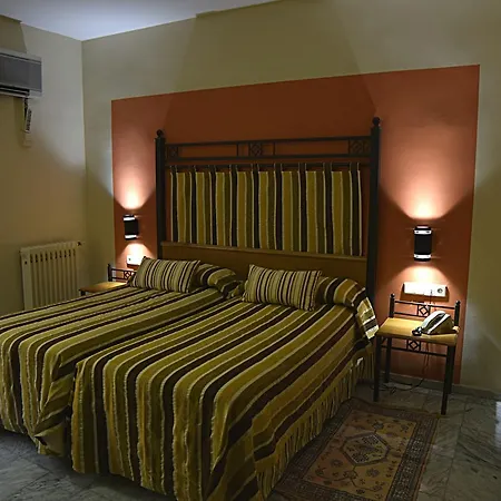 Hotel Mercedes-2